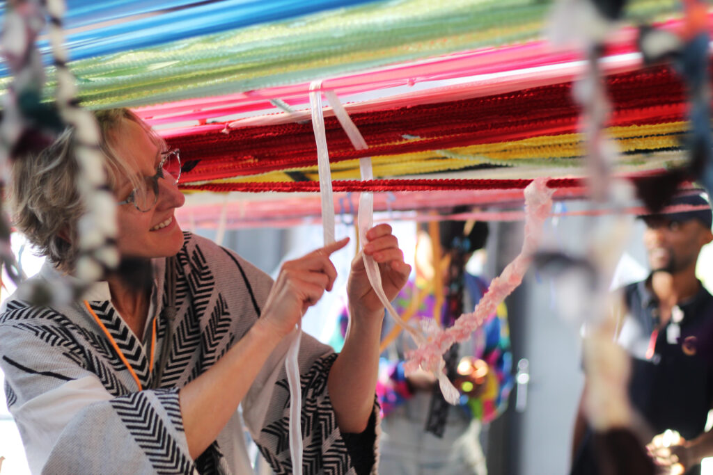 This interactive body weaving was provided by artist bev butkow (2)