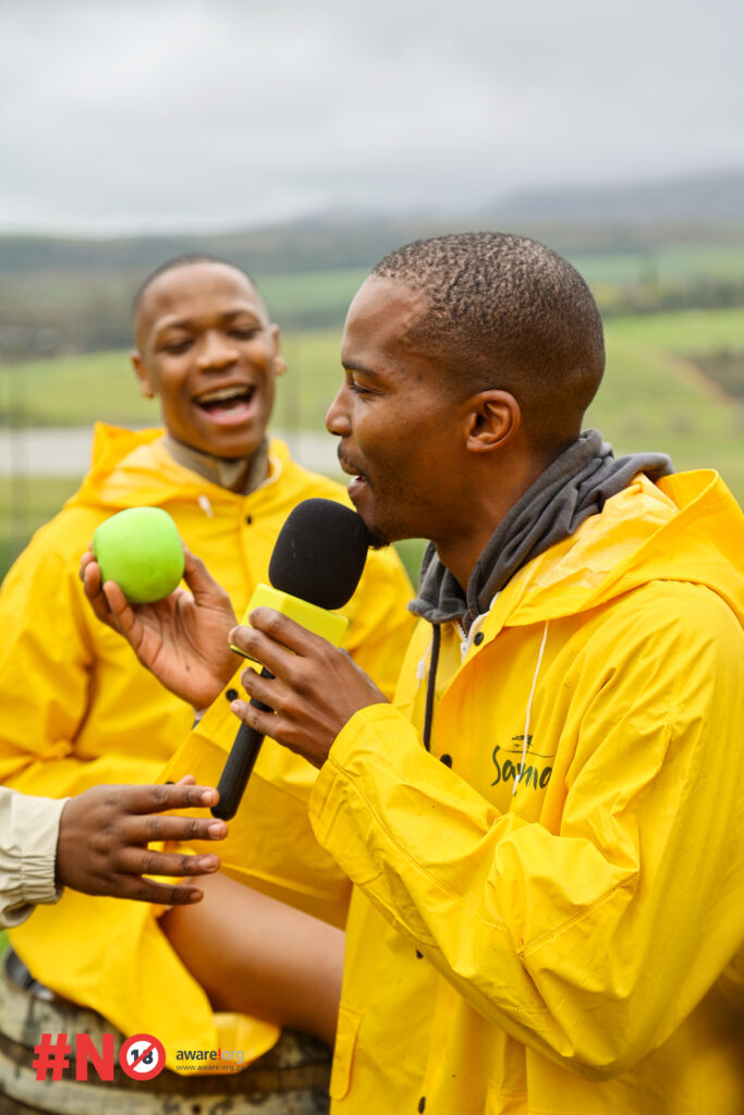 Mossmedia savannacampsavivi 120