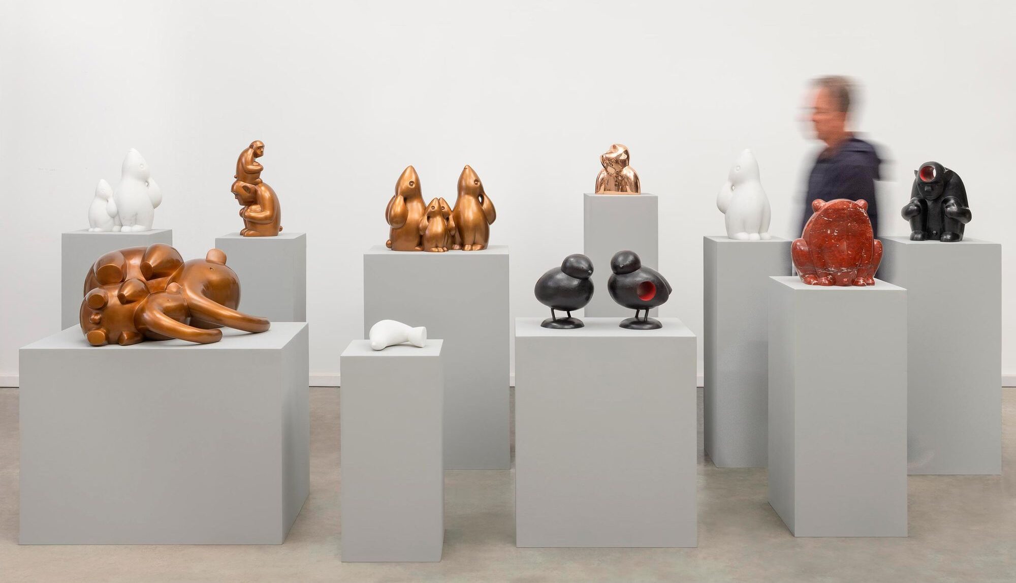 Brett murray, brood, 2025, exhibtion at everard read london, photo by michael hall, courtesy of everard read