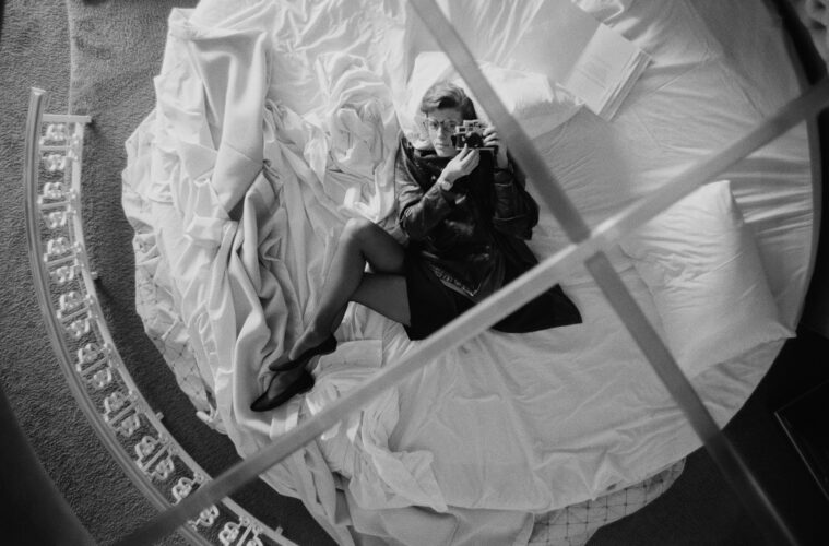 Josie borain self portait las vegas (1)