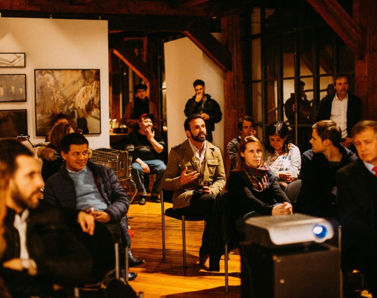 Antenna ohnciikvt1g unsplash