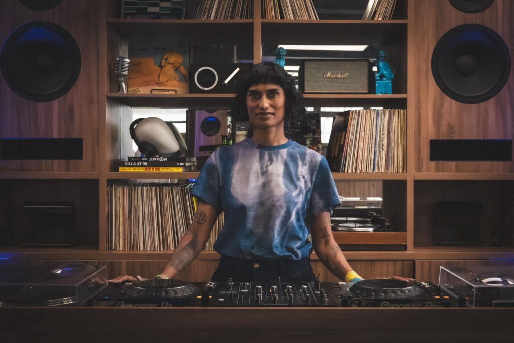 Yay Abe collaborates with G-STAR