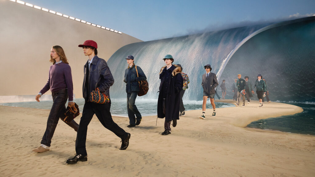 Louis vuitton mens spring summer empty set finale 1