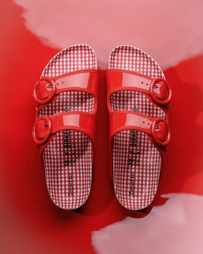 BIRKENSTOCK x Repetto Arizona Flame Red (R8 999)