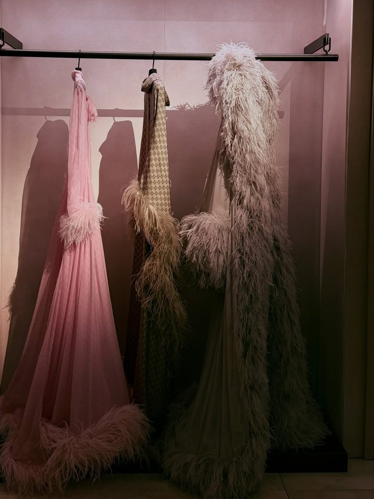 Scenes from @gucci the store show by @demna @gucci Ph @andeedgque 🥹😘#milanfashioweek #ss27 #th (1)